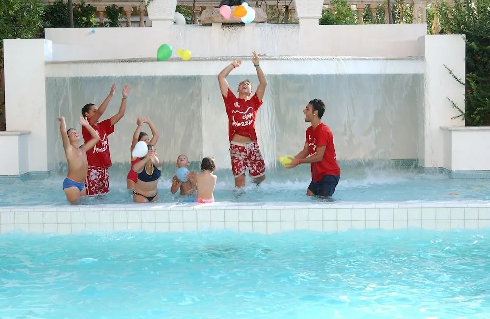 ***  Hotel Milano Helvetia - In Centro Con Piscina Riccione Italy